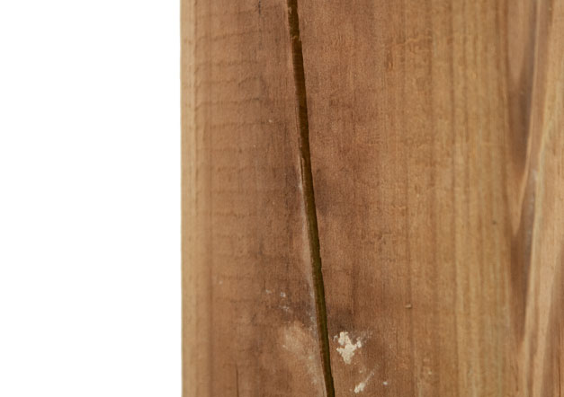 Trocknungsriss in Holzbrett