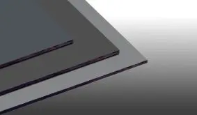 HPL Fassaden-Platten - 8 mm: UV- und wetterfest für langlebige Fassadenverkleidung in Anthrazit oder Grau.