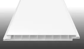 Ideal für Wand- und Deckenverkleidungen: Weißes 17 mm PVC-Paneel mit 200 mm Deckbreite und glatter Oberfläche