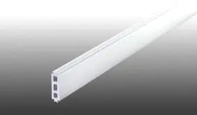 Die 25 mm PVC Randdistanzleiste für unser günstiges Aluprofil Universalsystem. Die Distanzleisten werden in die entsprechende Aufnahme am Unter- bzw. Oberprofil eingeschoben um den gewünschten Abstand zur Unterkonstruktion einzuhalten