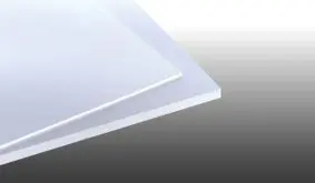 Die witterungs- und UV-beständige 15 mm PVC-Platte aus glattem, weiß durchgefärbtem Integralschaum können Sie in den Abmessungen 1020 x 2000 mm oder mit individuellem Zuschnitt kaufen