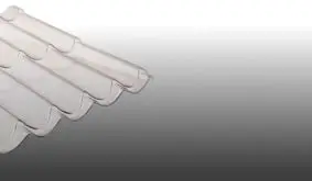 Die glasklare 1,0 mm Polycarbonat Wellplatte 177/47 ist als Lichtband für 177/47 Pfannenbleche perfekt geeignet