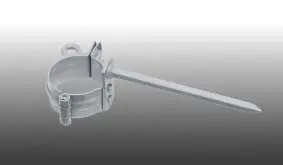 Mit unserer Inefa Dachrinnen-Rohrschelle DN 75 montieren Sie die Fallrohre an Ihrer Hausfassade. Die Rohrschelle besteht aus kunststoffbeschichtetem verzinkten Stahl