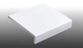 Speziell zur Verkleidung von Ortgang, Traufen und Laibungen bietet Heering 9 mm Winkelprofile aus PVC-Hartschaum. Lieferbar in 150 / 175 / 200 / 225 / 300 x 35 x 6000 mm.