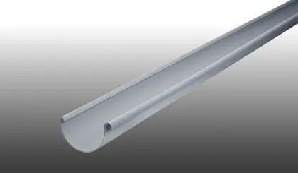 Die UV-beständige Inefa Dachrinne aus Kunststoff ist in den Längen 4000, 5000 und 6000 mm erhältlich. Die Bodenbreite beträgt 125 mm und die Falzhöhe 75 mm