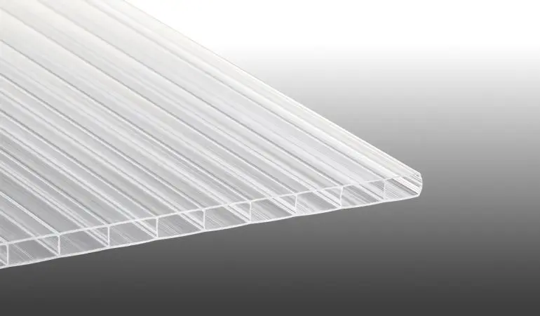 Bruchfeste Polycarbonat Doppelstegplatte mit extrabreiten 32 mm Kammern in Weiß-Opal. Maße: 980 x 2000 - 7000 mm