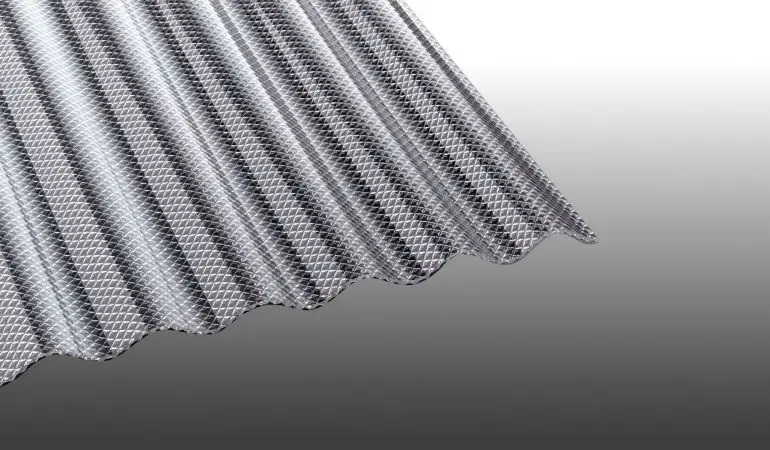 Unsere Polycarbonat Wellplatten mit Wabenstruktur sind extrem hagelfest und haben das Profil: S 76/18. Die Stärke der Platte ist 2,8 mm. Erhältlich in einer Breite von 1045 mm sowie den Längen 1000 - 7000 mm.