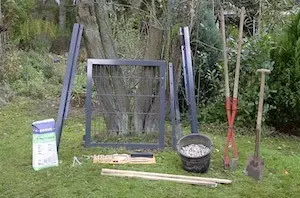 So errichten Sie fachmännisch ein stabiles Stabmattenzaun-Tor