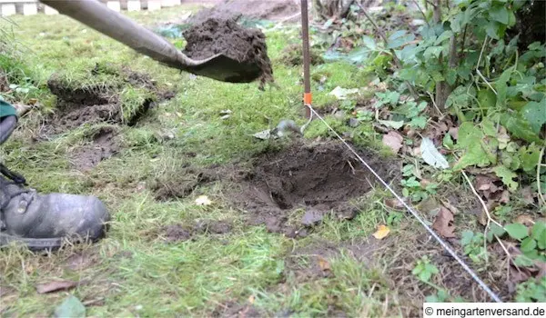 Pfostenloch ausheben