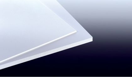 Die weißen, matt strukturierten 3 mm Hartschaumplatten sind sehr gut bedruckbar und eignen sich daher ideal für den Messe- und Innenausbau, die Werbetechnik und den Sieb- und Digitaldruck