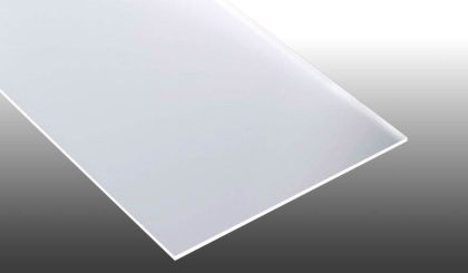 Sie erhalten die UV-beständigen und schlagfesten 3 mm Polycarbonatplatten im Format 1520 x 2050 mm. Individuelle Zuschnitte sind unkompliziert möglich. 